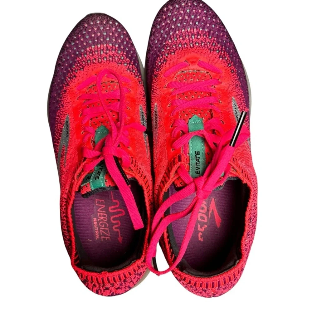 Brooks Levitate 2 Running Shoes in Purple and Coral – Women’s 8.5